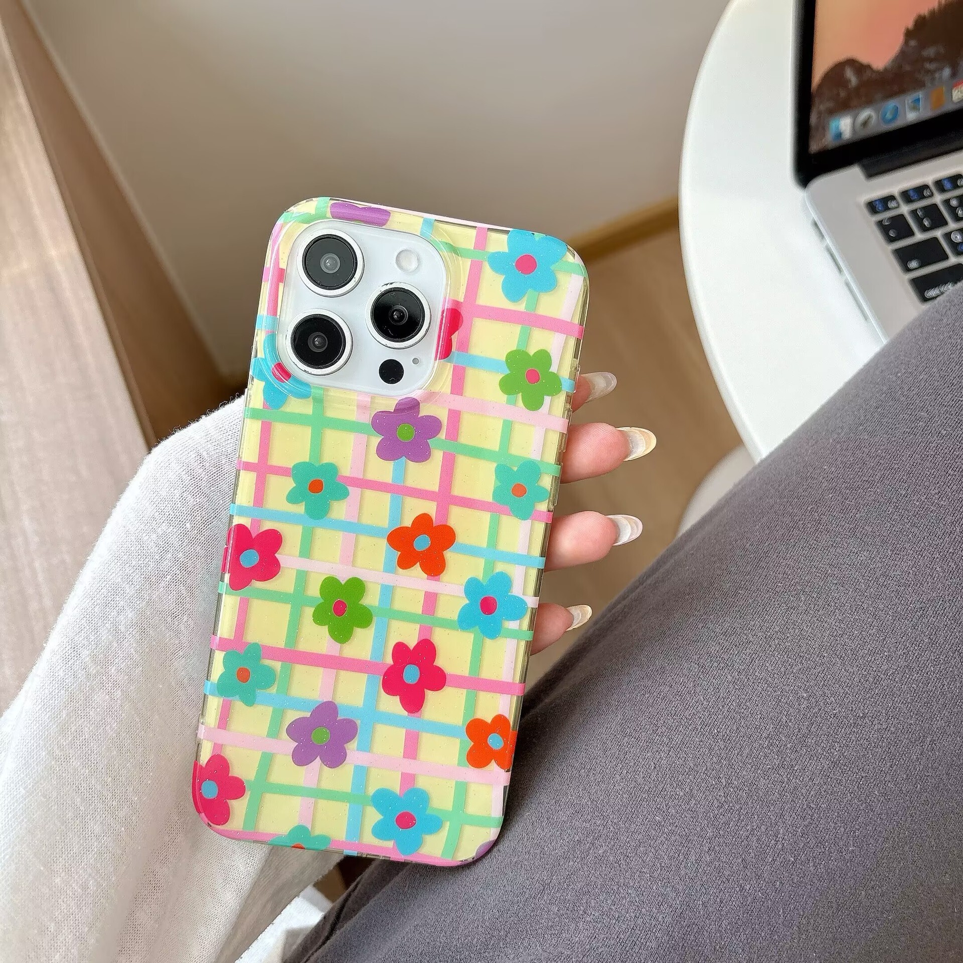 Colorful Plaid Flower Heart Phone Case Suitable iPhone 16/15 Pro Max INS Half Cover for iPhone 14/13 Pro