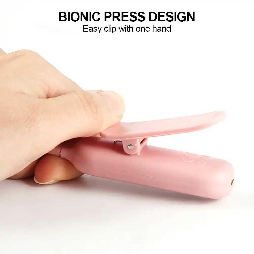 Mini LED Book Night 3 Brightness Adjustable USB Rechargeable Clip-On Study Reading Lamp for Travel Bedroom Dormitory Reading M251120