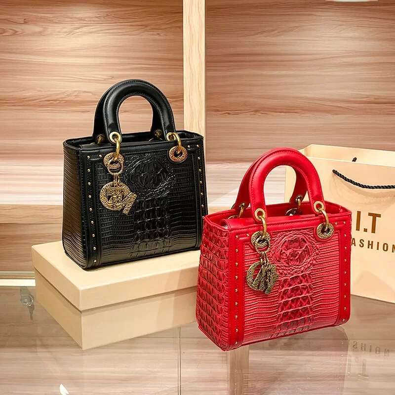 Designer bag handbags women New Arrival Crocodile Pattern Black PU Leather Handbag Luxury Small Top Handle Bag Rivets Decor Gold Charm