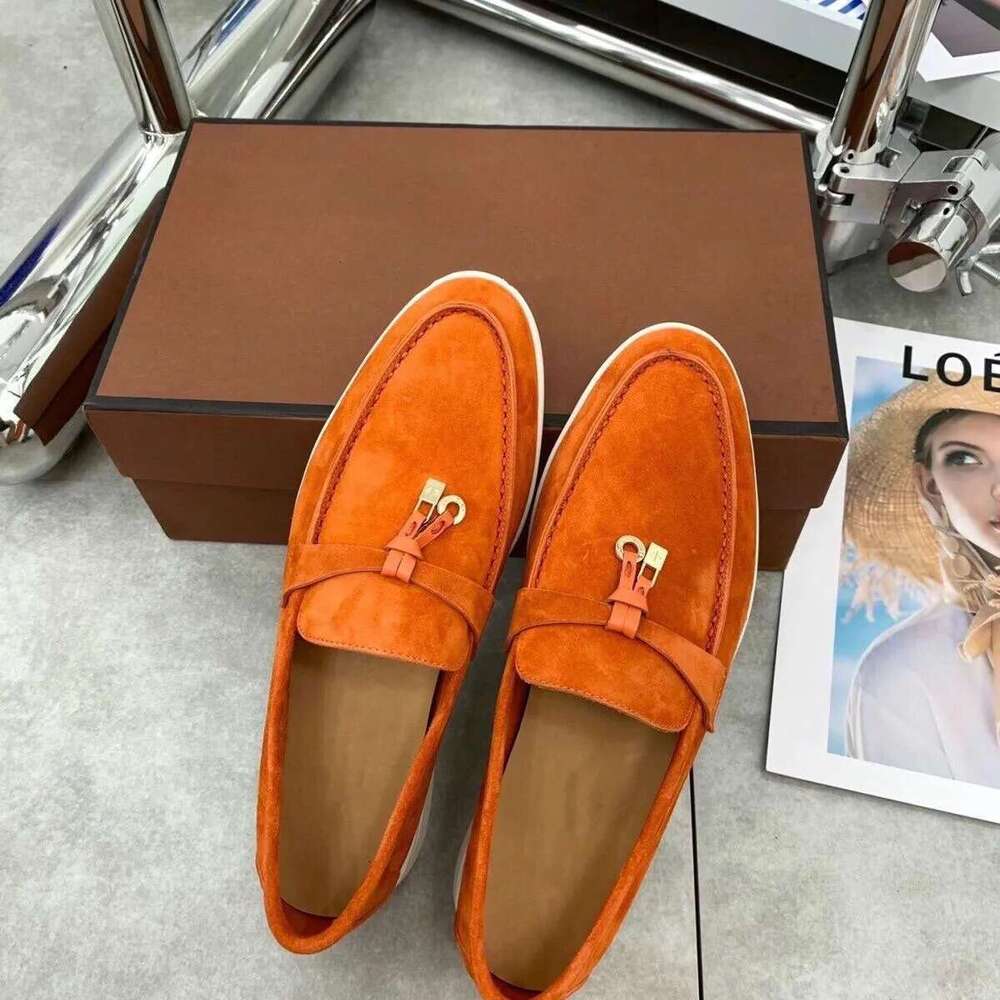 Suede Loafers Men Women Fashion High Quality Shoes Lady Round Toe Comfortable Female Slip-on Flat Lazy Slippers Sneakers