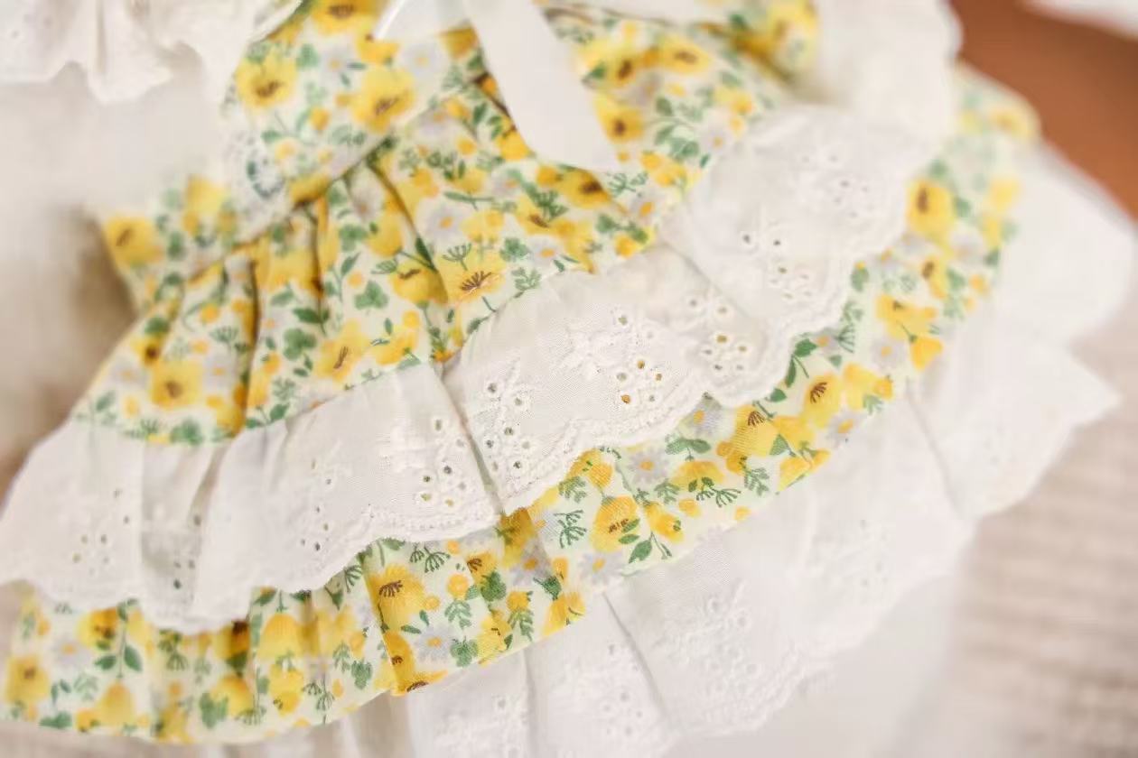 T00290 Spring and Summer Dog Clothes Shirt Vest Dress Pet Maltese Schnauzer Yorkshire Teddy Bichon Pomeranian