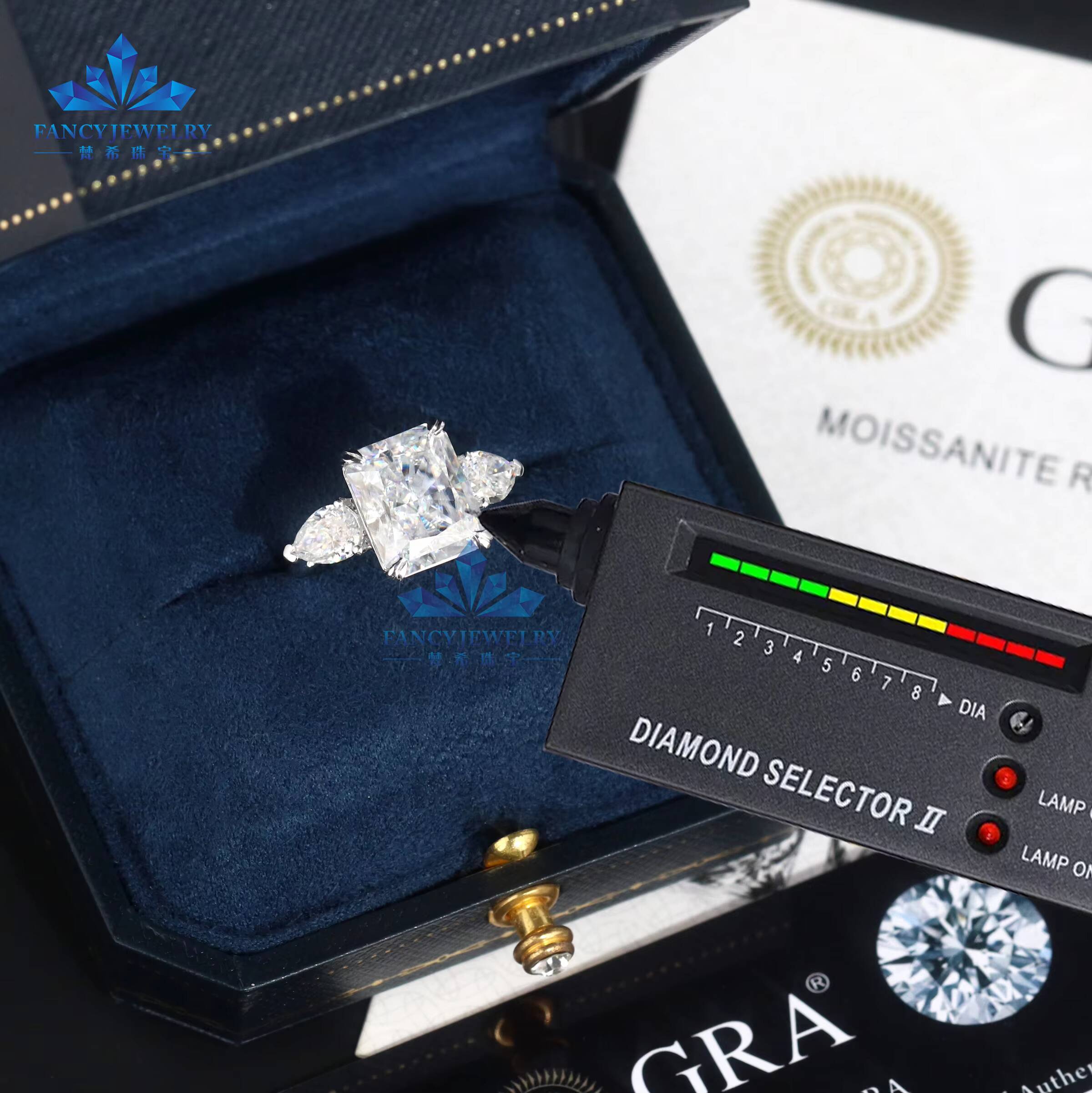 Custom High Quality Big Size 18K Solid Gold 8CT 10x12MM Ice Crushed Radiant Cut Moissanite Ring Women Engagement