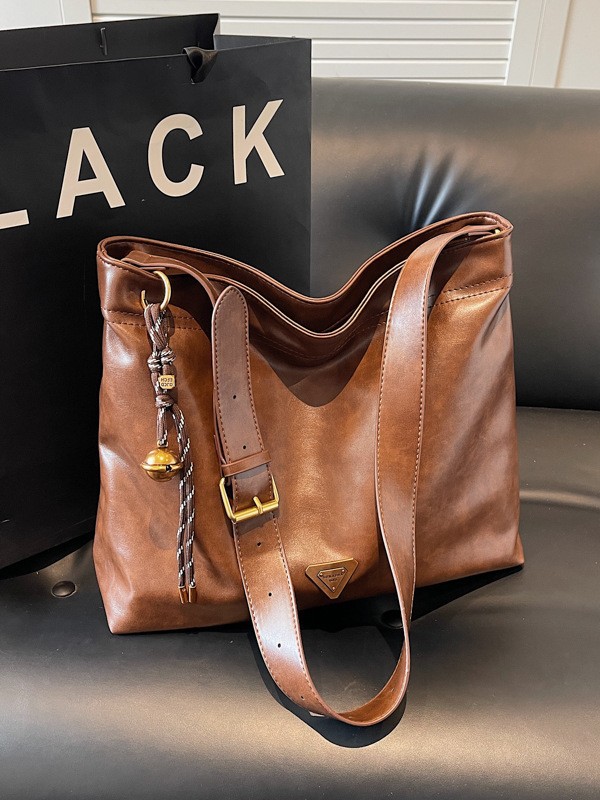 Large-capacity commuter underarm bag for women 2025 style versatile commuter crossbody bag simple and fashionable tote bag