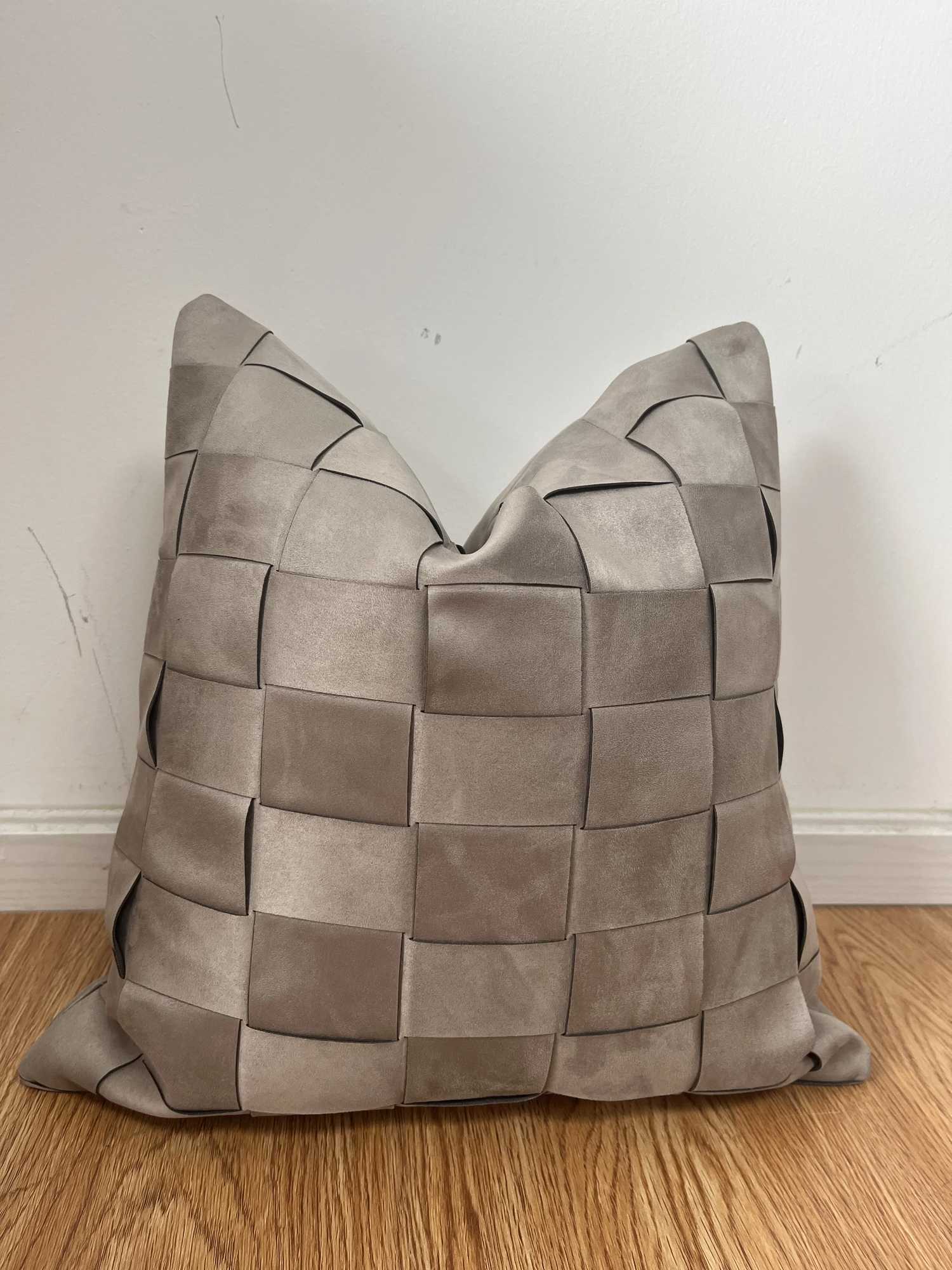 Pillow Case Luxury Suede Cover 18x18 Handmade Basketweave Brown Geometric Plaid Cushion Cover Soft Ins Modern Farmhouse Home Decor C251120