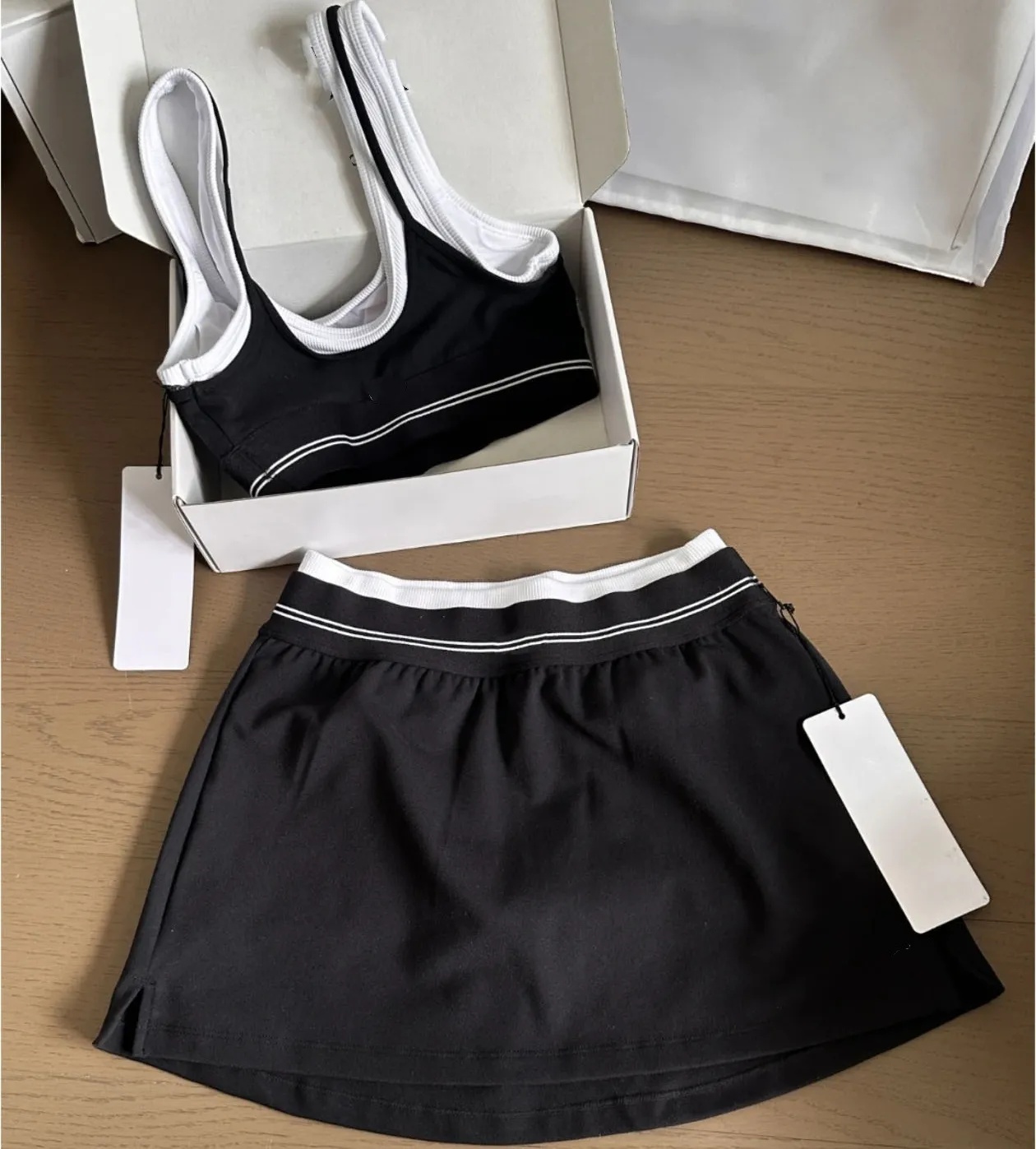 A1217 Women's Yoga Set Tennis Bra or Yoga Skirt Designer Yoga Women Sets Gym Short Sports Outfit Fitness Jogging Sportswear