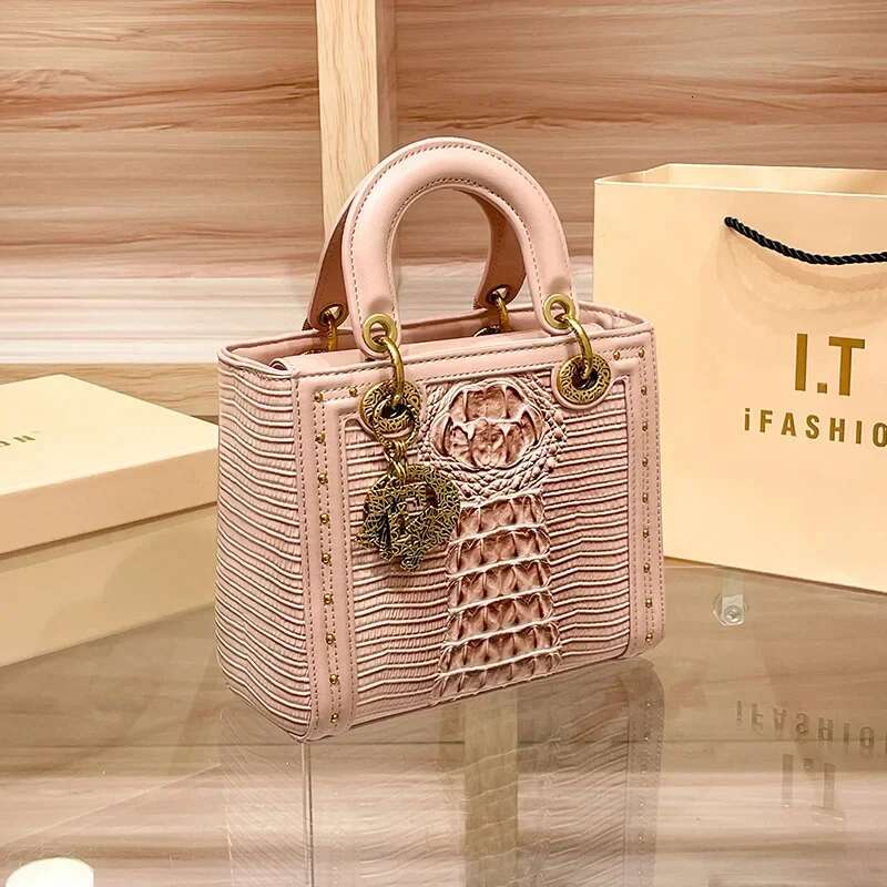 Designer bag handbags women New Arrival Crocodile Pattern Black PU Leather Handbag Luxury Small Top Handle Bag Rivets Decor Gold Charm