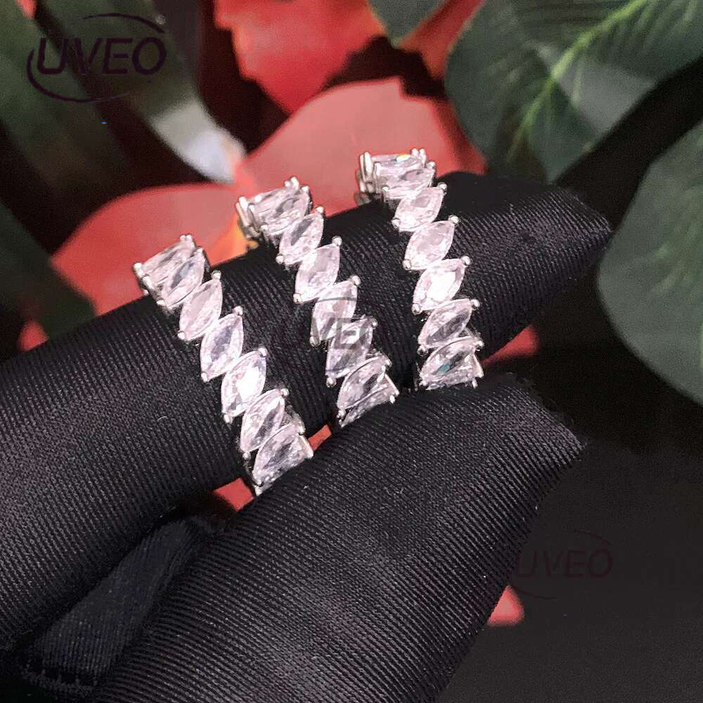 Sterg Sier Horse Eye Ring Fashion Women Finger Jewelry Iced Out Bg Cubic Zirconia Paved Cz Wedding Rings