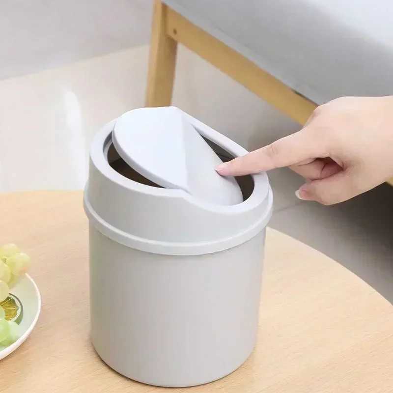 NEW 1Pcs Mini Desktop Bin Trash Can Garbage Can Clean Workspace Trash Can Tube with Cover Bedroom Box Home Desk C251120