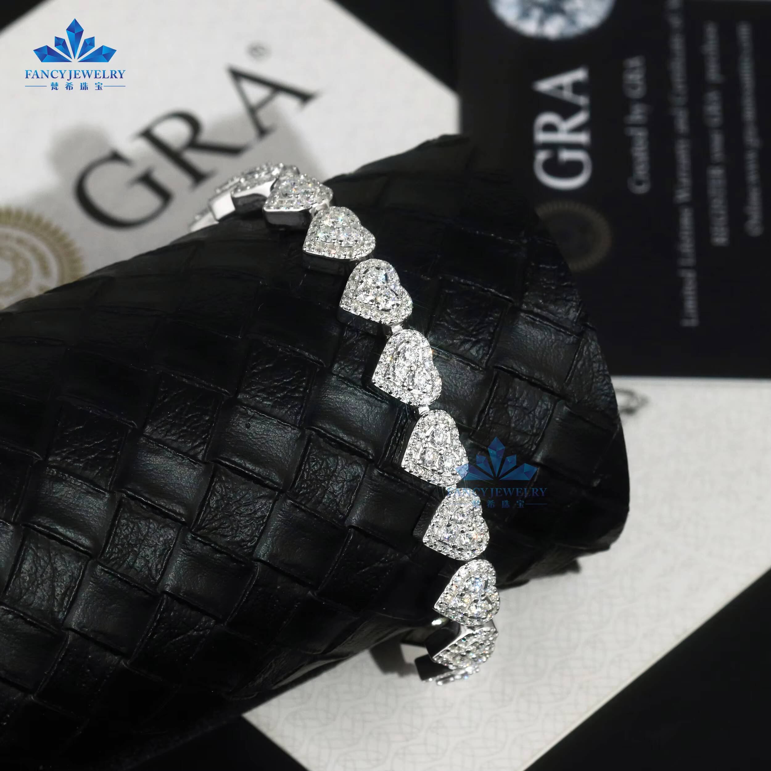 Wholesale Rhodium Plated 925 Silver Charm Bracelet Hiphop Ice Out Heart Shape Moissanite Bracelet Bangles for Men Women