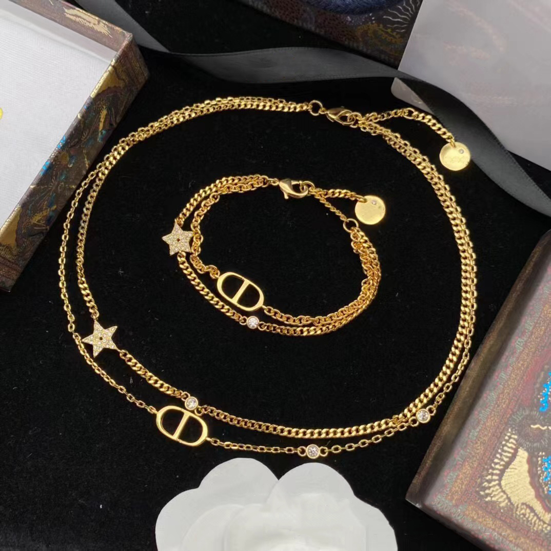 Bracelet Designer Luxury Charm Bracelet for women Luxury jewelry Copper plated with 18K gold High-quality fashion bangle men and women lovers jewelry gifts