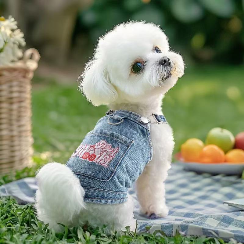 T0024Dog clothes summer thin pet small dog vest Bichon Schnauzer Yorkshire terrier denim vest can be traction