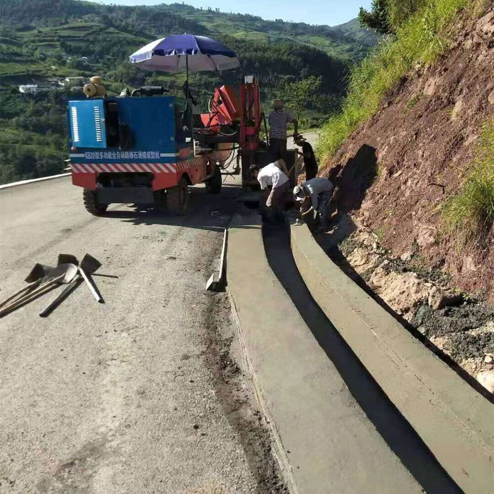 YG Different Shapes Slipform Curb Paver Landscape Curb Machine Concrete