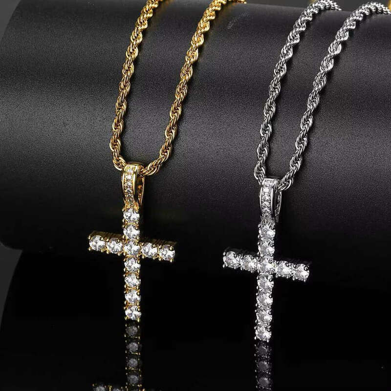 Hip Hop Jewelry Christian Jesus Necklace Inlaid with 5A moissanite Cross Pendant