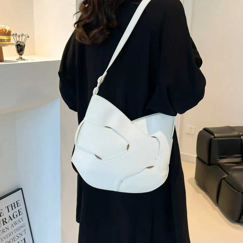 Luxury Designer Bag Fi Wens PU Leather Shoder Bag Minimalism Solid color Crossbody Bags for Wen Ladies Handbag Y251120