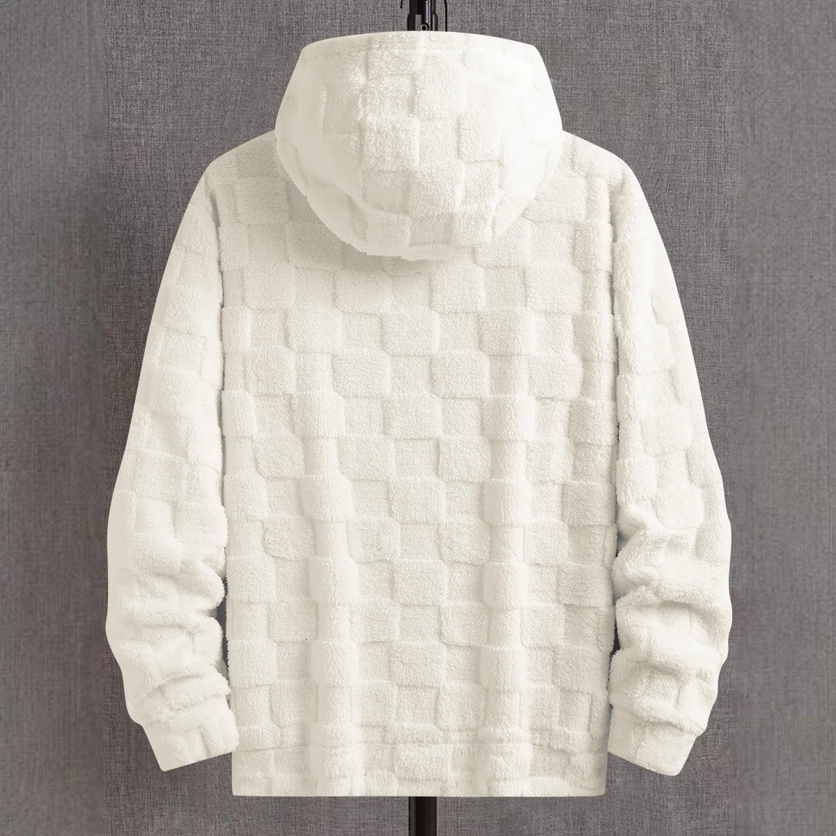 Mens autumn and winter thickened hooded sweatshirt fashionable cut suitable for daily outings sports shopping travel 251218