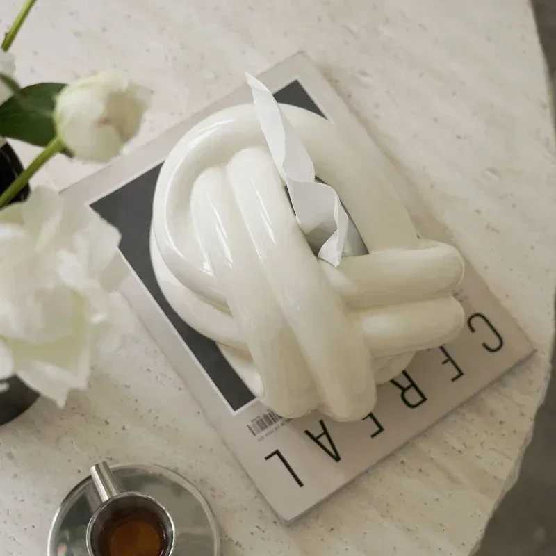 Knot Shape Ceramic Tissue Box European Modern Creative Cute Abstract Art Napkin Holder Home Coffee Table Desktop Paper Towel Box C251120
