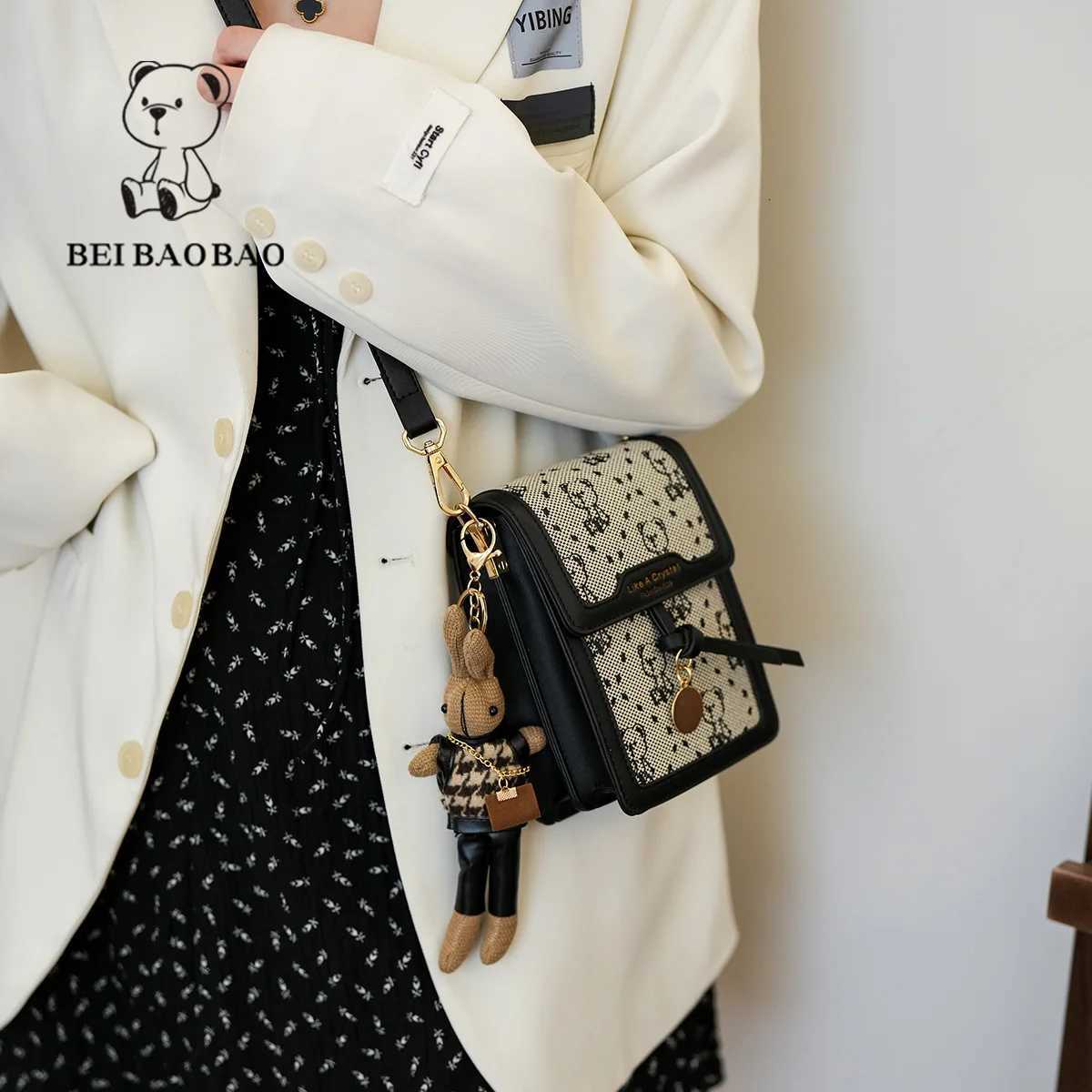 Beibaobao 2024 New PU Bag Cover Style Phe Bag Mini Small Square Bag Vertical Fi Zero Wallet Wens Phe Bag Y251120