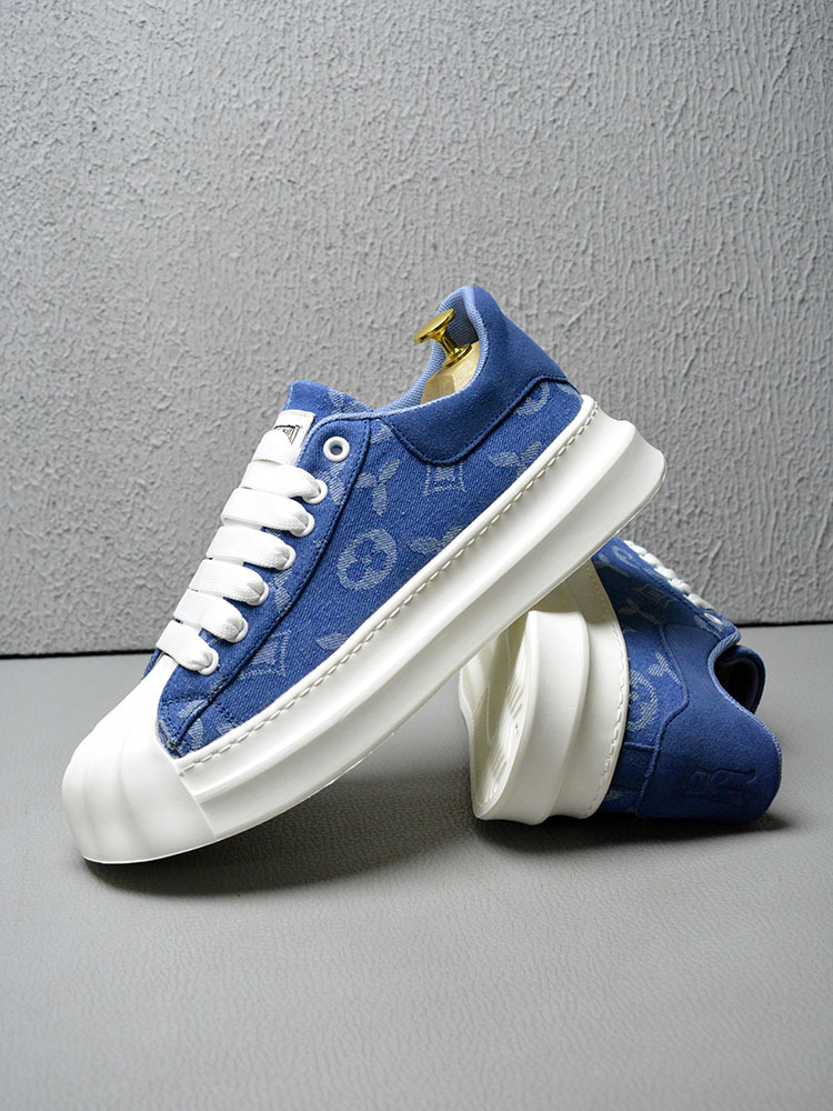 Free Shipping Designer New Fashion Advanced Print Mens Shoes Spring and Autumn Breathable Casual Canvas Sneakers Trendy Versatile Light Blue Dark Blue