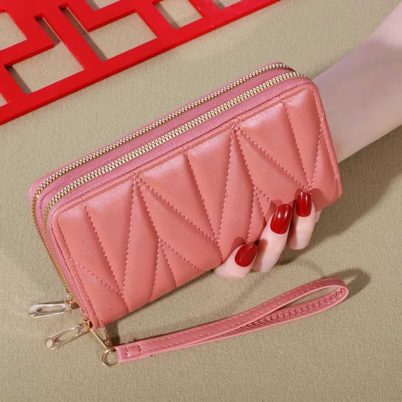 Simple Large-capacity Long Wallet Solid Color Zipper Coin Purse Valentines Day Clutch Bag With WristbandW251120