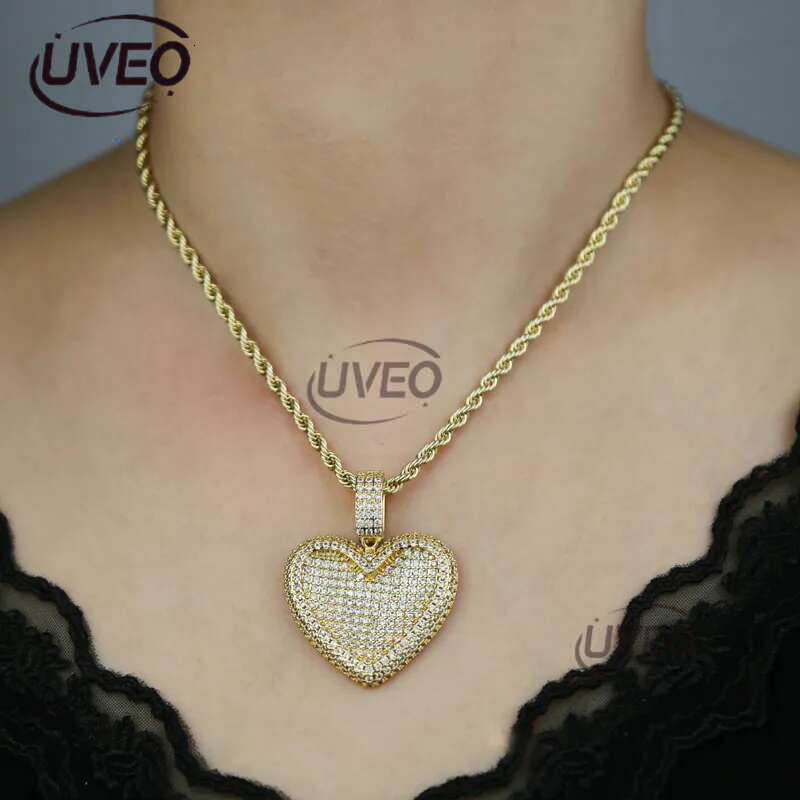 Iced Out Big Heart Pendant with Rope Chain Necklace Paved 5A Cz Stone for Women Men Hip Hop Necklaces Jewelry Drop Ship