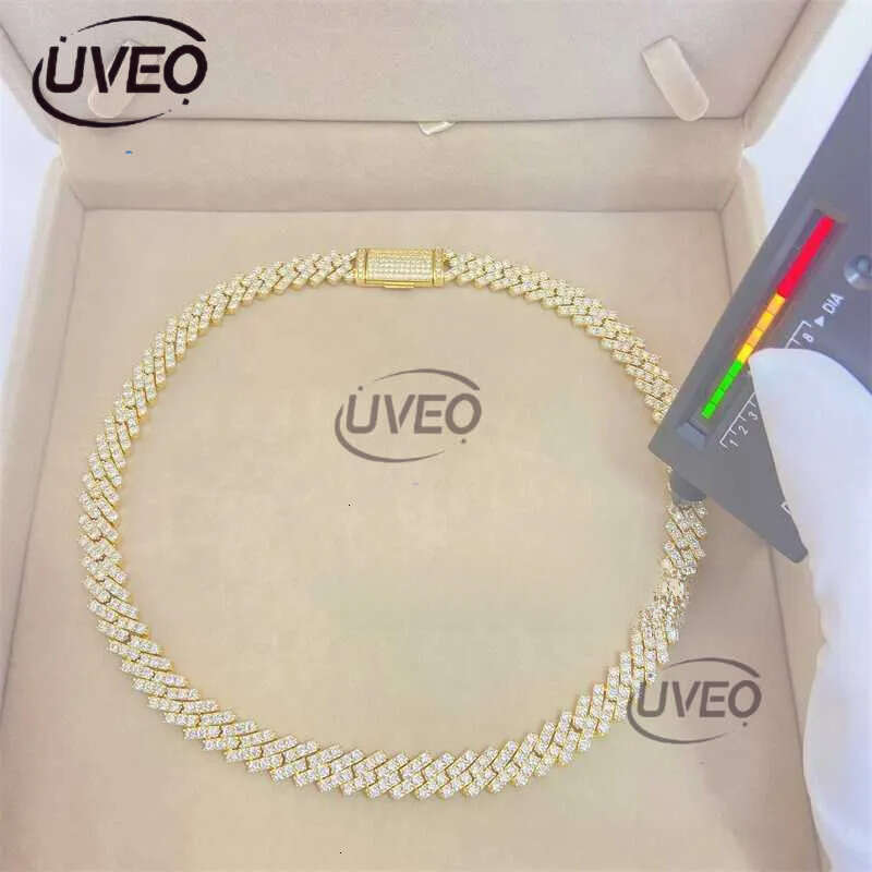 2023 Iced Out Jewelry 10mm Stone Vvs Moissanite Dia 10k Real Gold Cuban Necklace