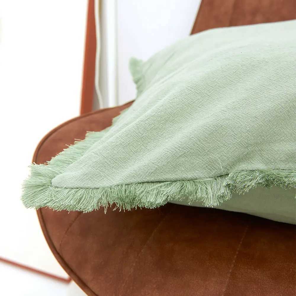 Pillow Case Light Green Cushion Cover With Tassel Home Decor Living Room Decorative Throw Cover Nordic Style Funda Cojin case C251120