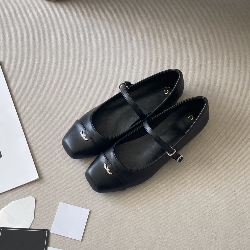 2025 Paris Luxury Designers Woman Flats Shoes Fashion Shallow Slip On Women Soft Sole Ballet Shoes Ladies Casual Outdoor Ballerina Shoe Schoolbag shoe