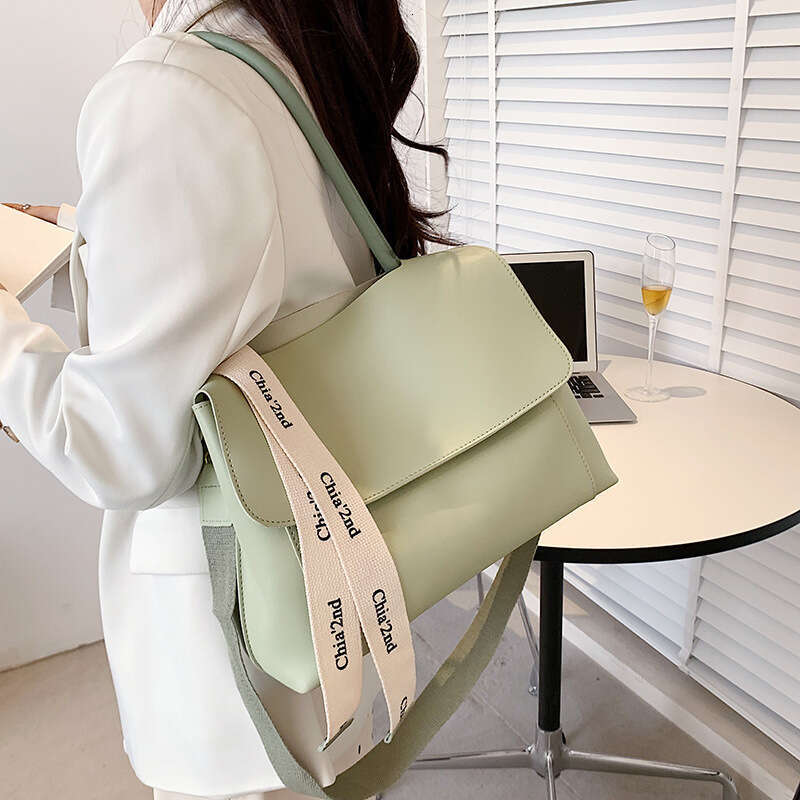 Classic women's bag, internet famous, fashionable, large capacity, simple, solid color texture handbag, stylish single shoulder crossbody tote ba