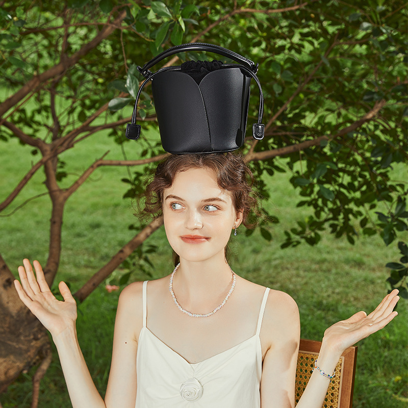 D03 Versatile Fashi… - image