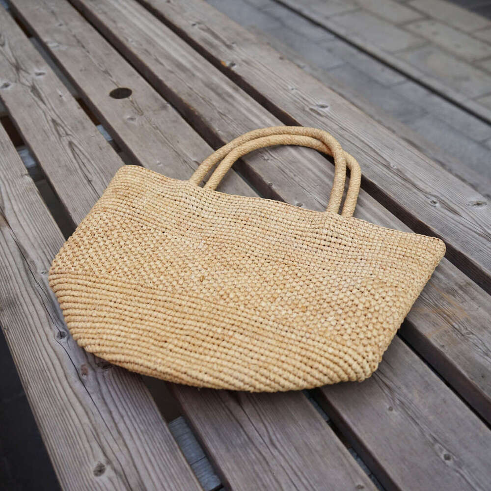 Handmade Beach Bag French Minimalist Vacation Beach Bag, Hand Woven Lafite Straw For Women Summer Outings, Hand-Held Shoulder Bag Kq2