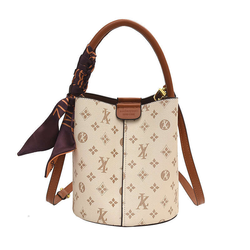 2025 New Fashion Women's Printed Mother and Child Water Bucket Bag Versatile One Shoulder Crossbody Handbag
