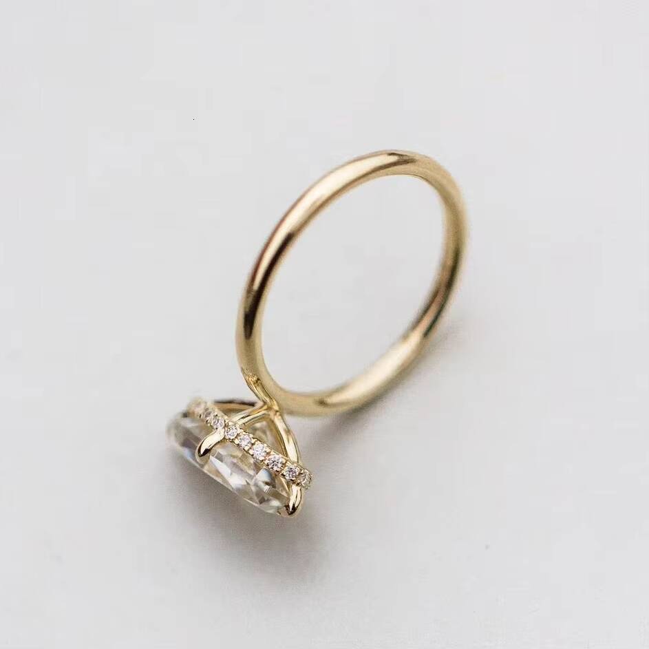 Vintage White Moissanite Casted 35 Ct 115x7mm Main Stone 8h8a Oval Cut Moissanite halo Ring 14k Yellow Gold Ring