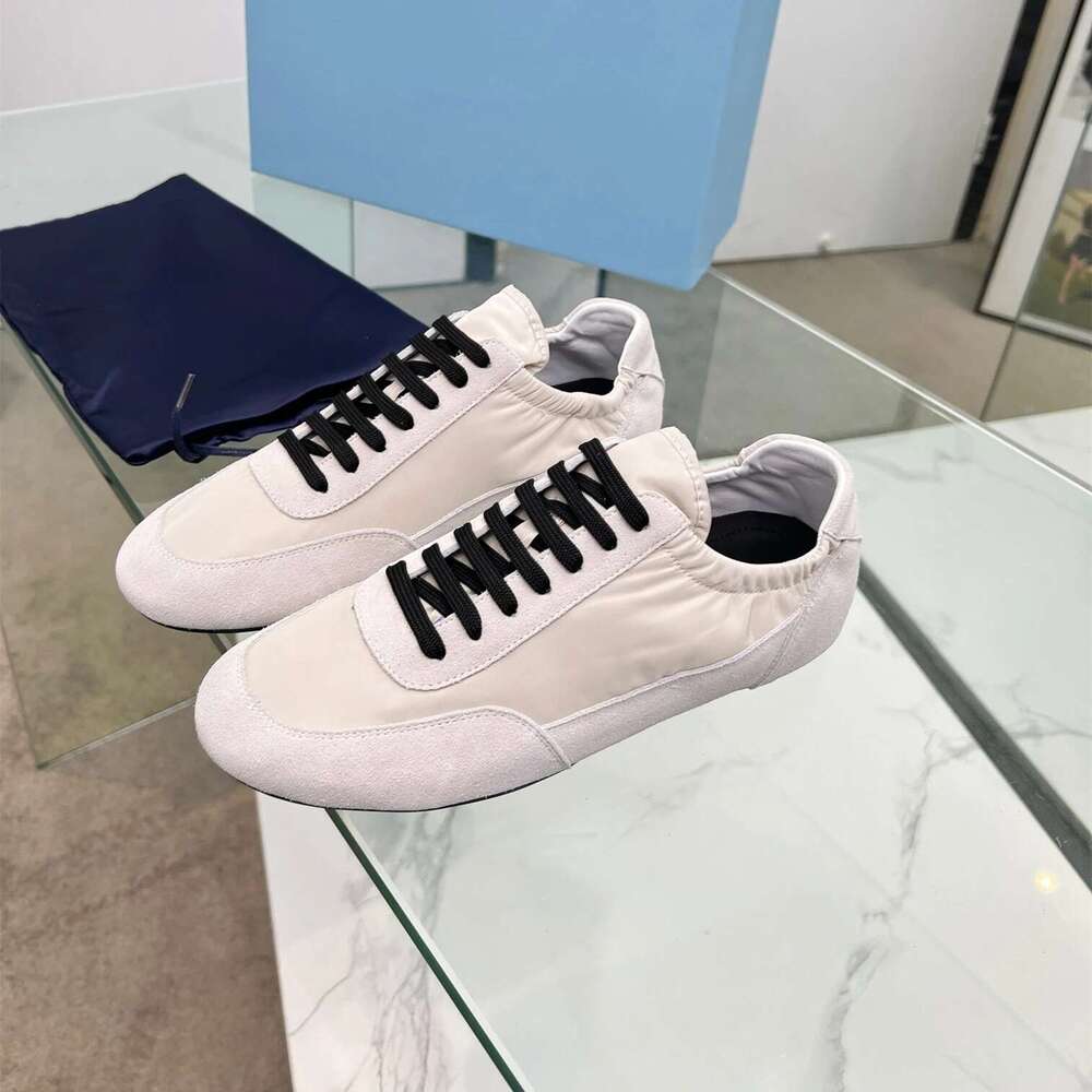 Women Size35-41 Natural Cow Suede Sneakers Solid Colors Sports Leisure Flats Round Toe Designer Shoes atillas De Mujer