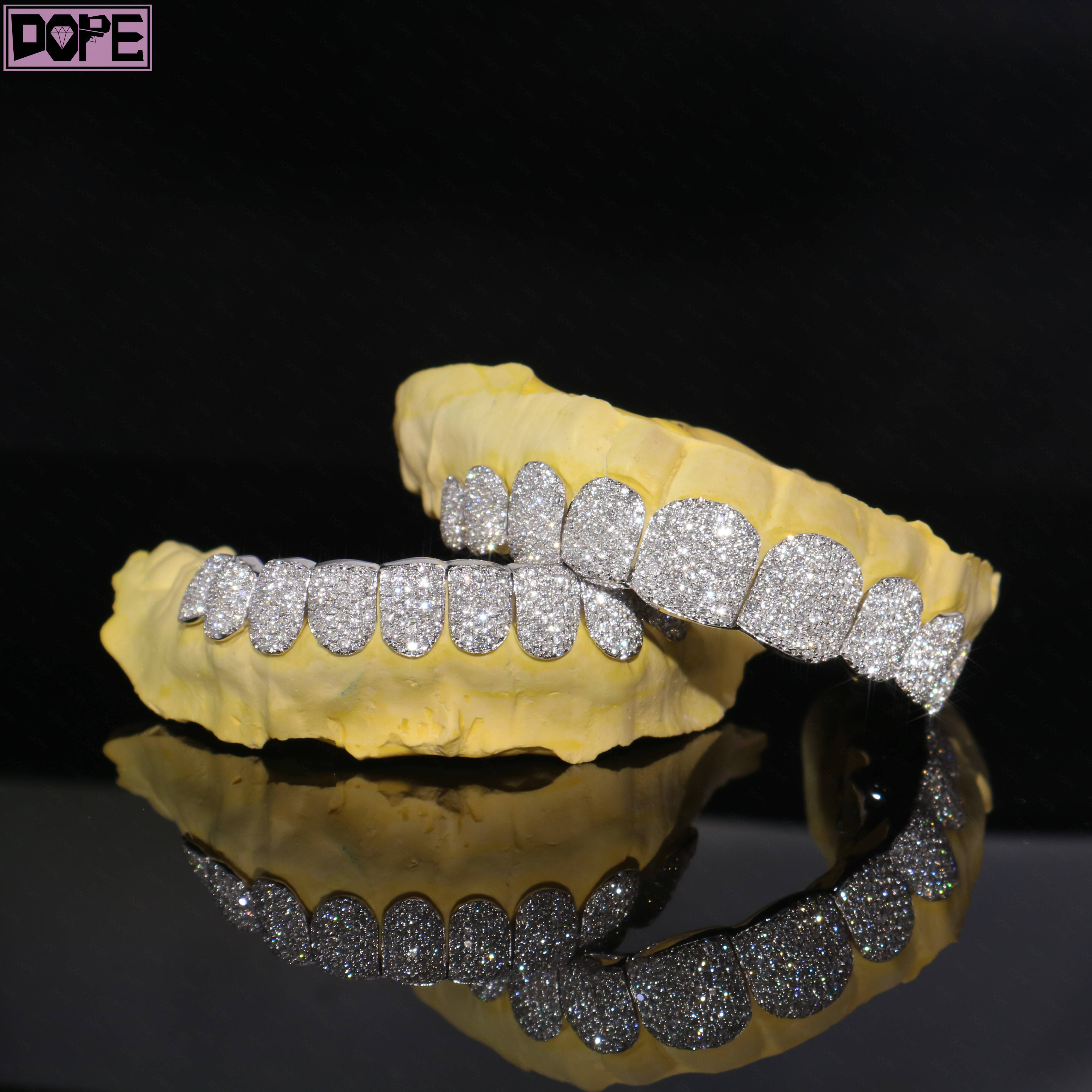 Hiphop Grillz Custom Teeth Iced Out VVS Lab Grown Diamond 925 Silver 10 Top 10 Bottom Diamond Grillz