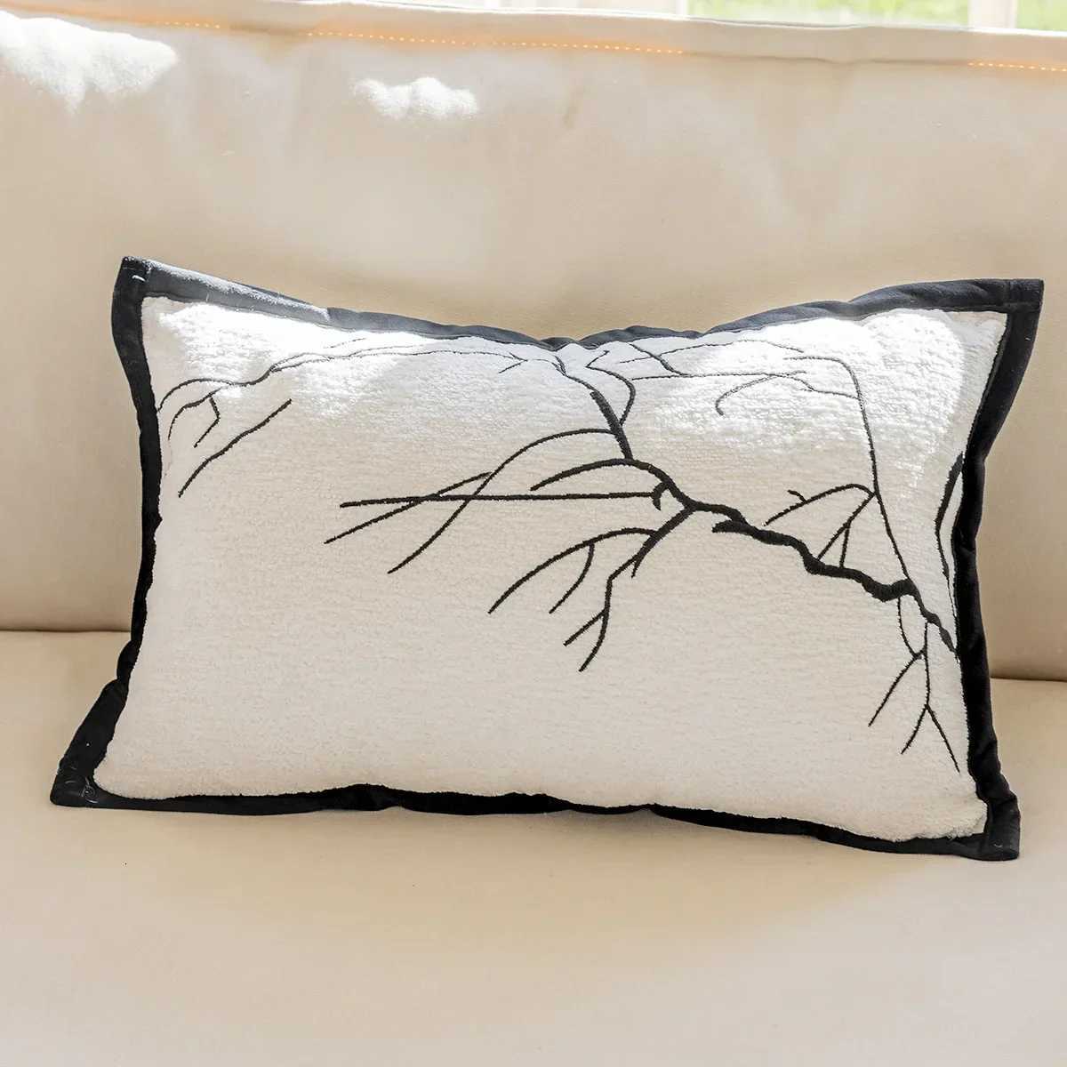 Pillow Case French Retro Branch Embroidered Cushion Cover Black and White Light Luxury Waist Cover Home Sofa Bedside Waist case C251120