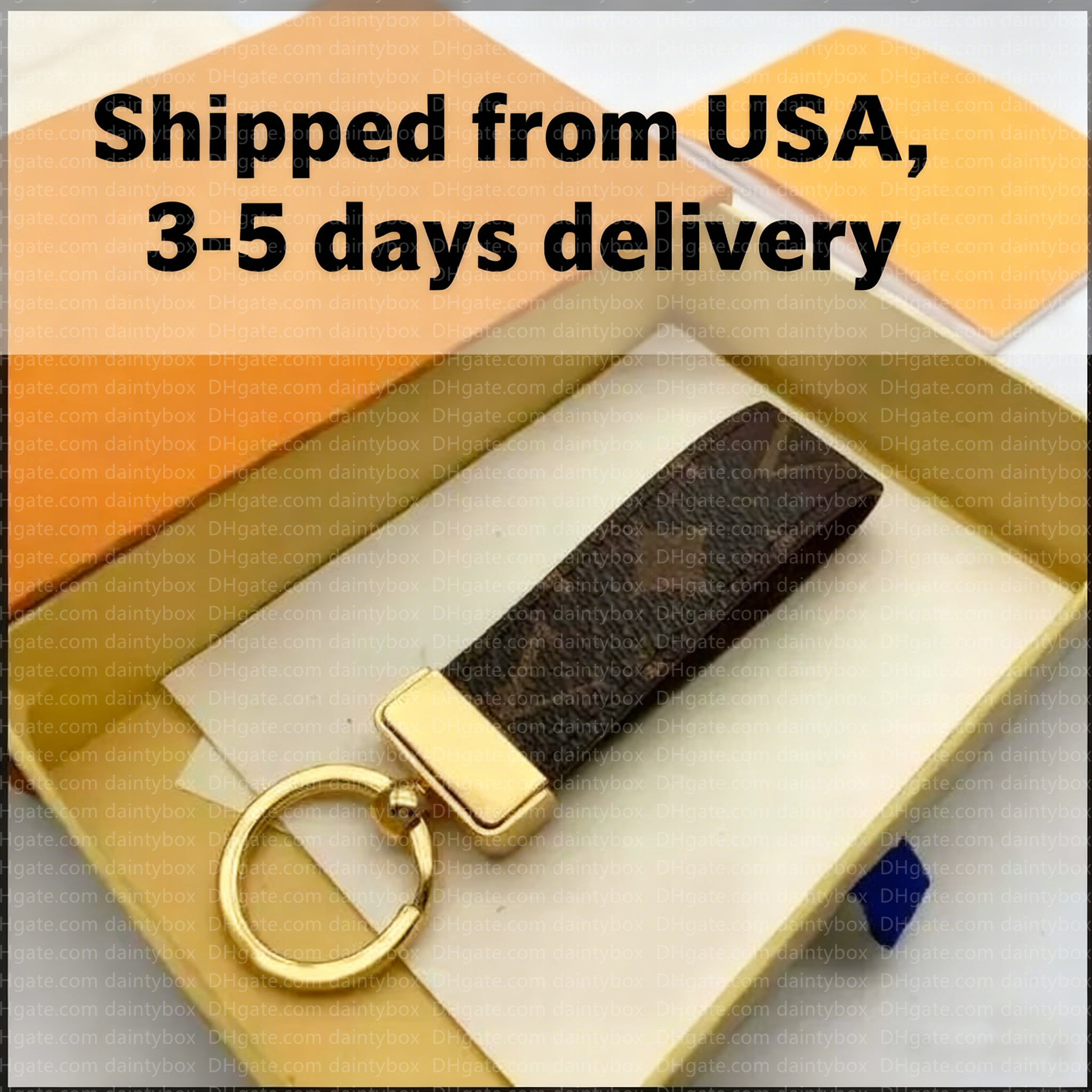 2026 Keychain Classic Exquisite Luxury Designer Car Keyring Zinc Alloy Letter Unisex Lanyard Gold Black Metal Small Jewelry Lov 01