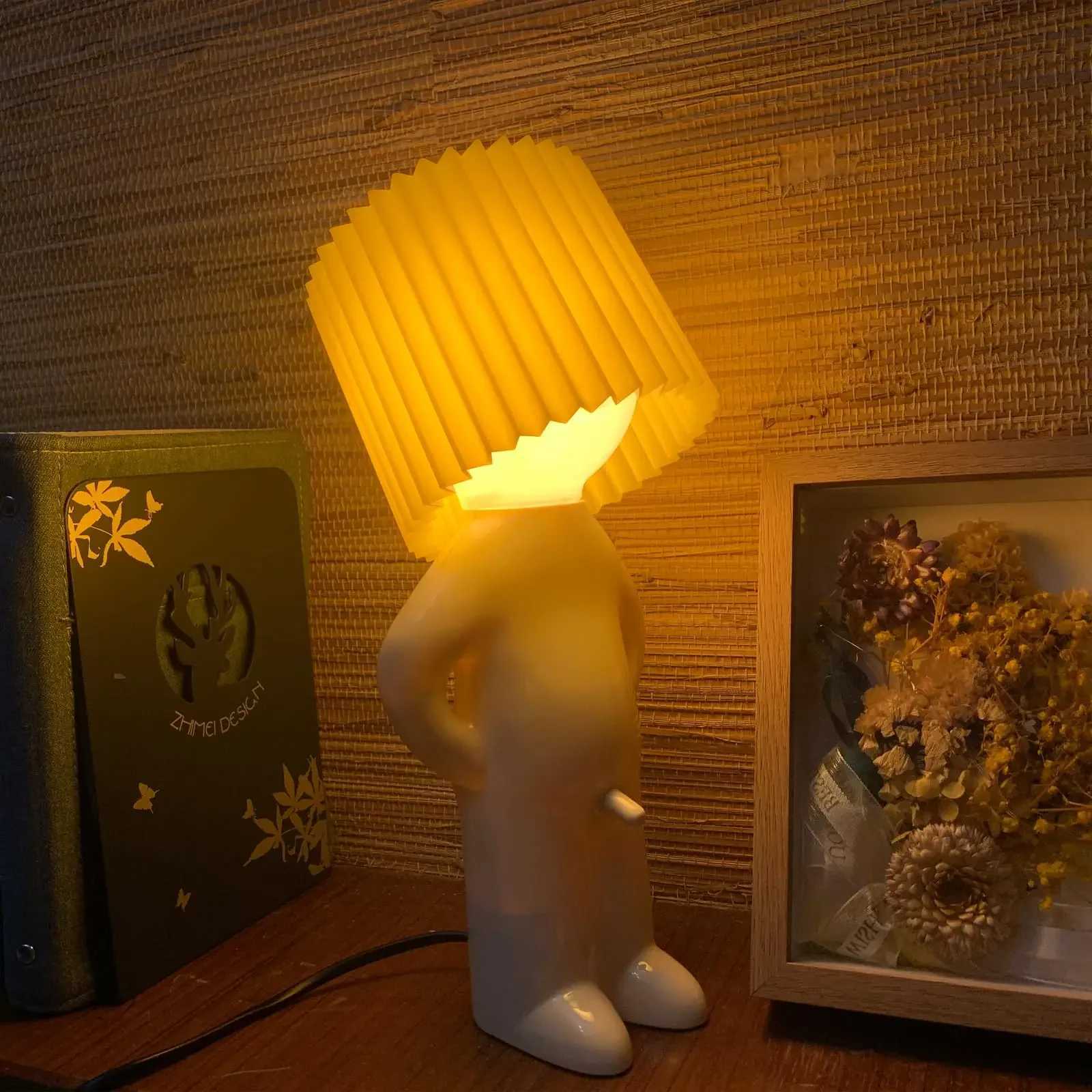 Table Small Book Lights Little Naughty Boy Night Light Shy Man Lamp for Children Home Room Bedside Desk Decoration Gift M251120