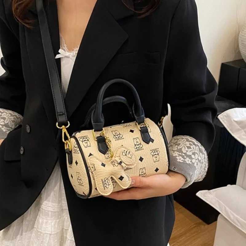 Versatile Handbag For Wen Style Shoder Bag Crossbody Bag Suitable For Work Travel And Shopping Y251120