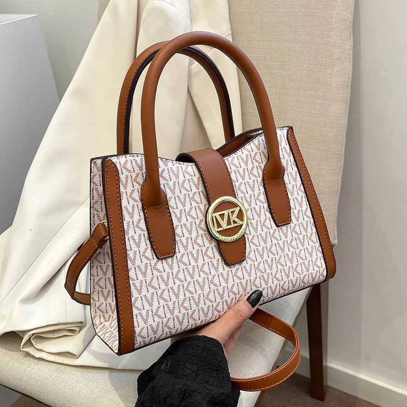 2025 New Fi High-Design Wens Tote Bag - Trendy Printed Large Capacity Good Quality Popar Wens Bag Y251120