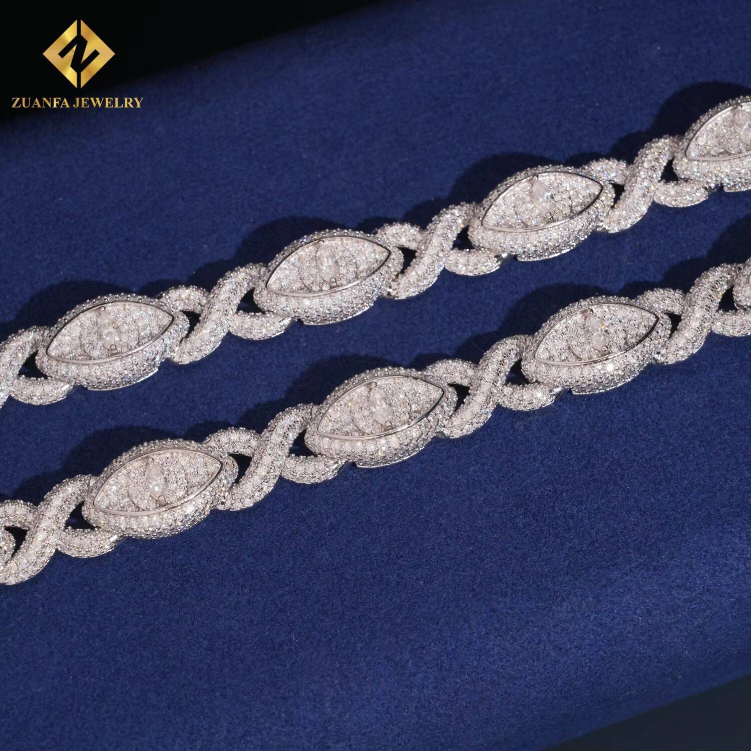 Hot Sale 925 Silver Hip Hop Jewelry 13mm Iced Out Moissanite Diamond Bracelet Eyes Design Moissanite Cuban Link Bracelet Men