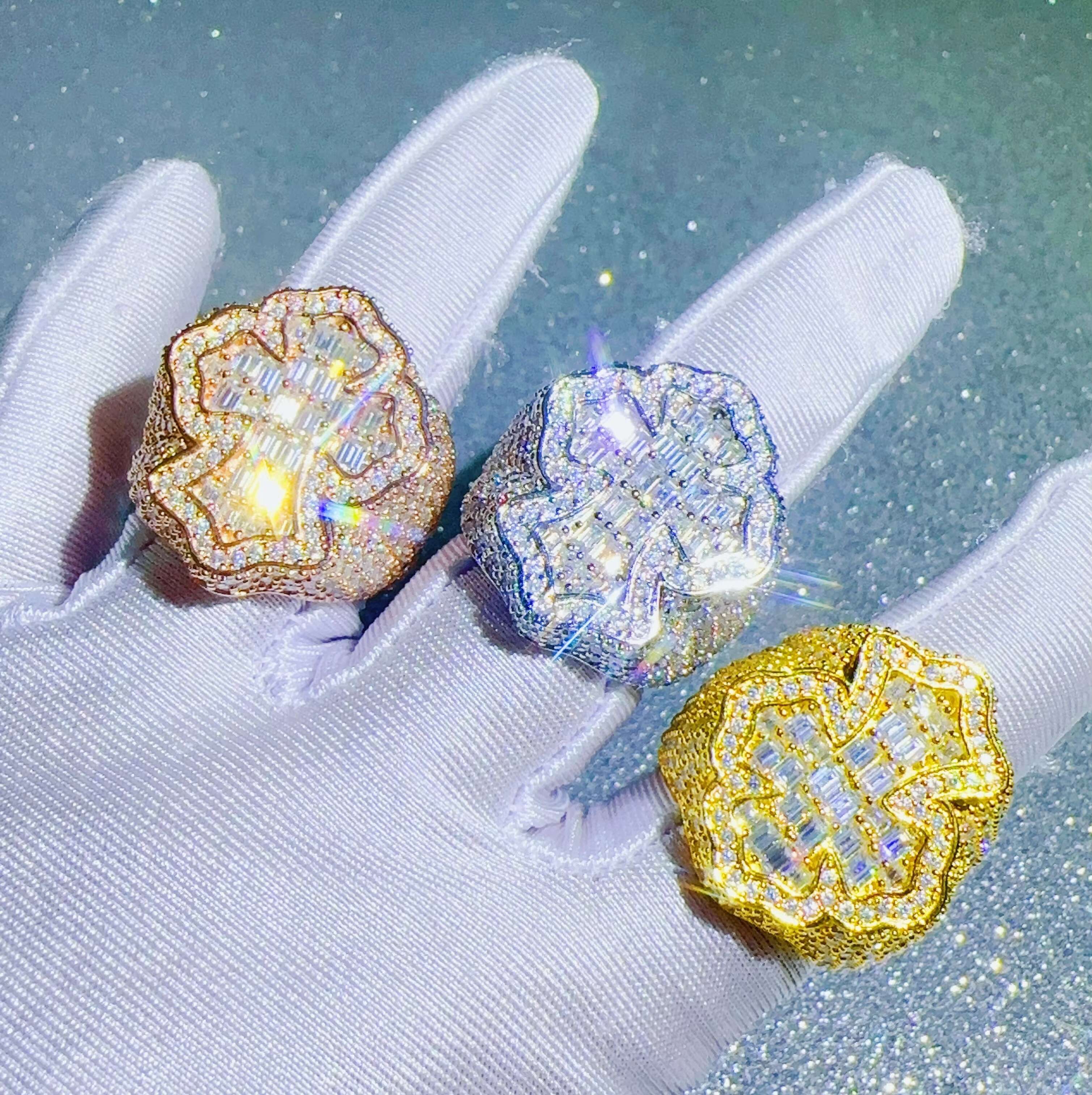 Ready to Ship Men S925 Sterling Silver Real Gold Plated Clawing Set Vvs Moissanite Diamond Iced Out Hip Hop Ring