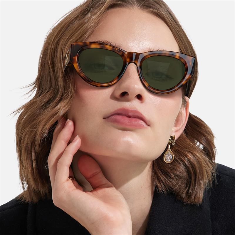 CARFIA Trendy Women's CatEye Sunglasses - Bold Style with Designer Finish, Polarized UV400 Protection with box