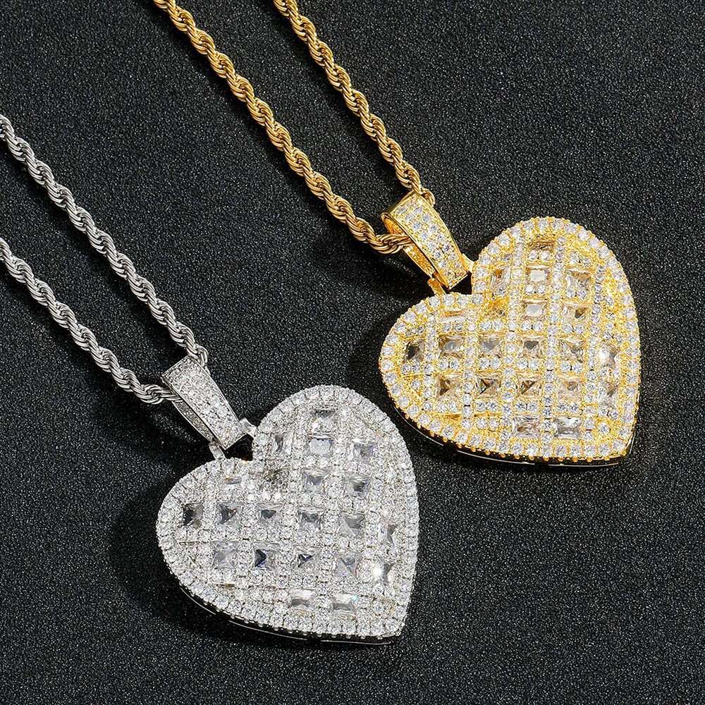 Luxury designer Ice out VVS Moissanite pendant necklace, Hip Hop men women heart pendant free shipping