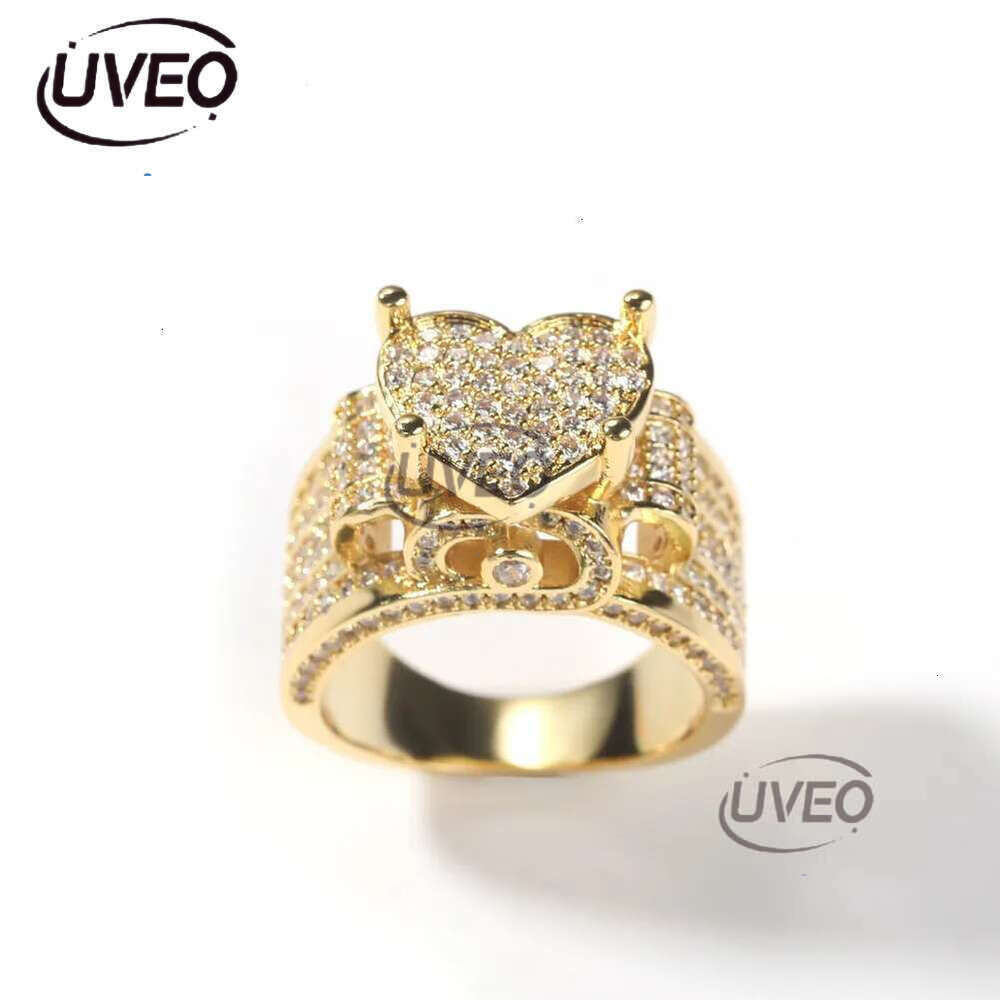 Band Hip Hop Claw Setting 3A Cubic Zirconia Bg Ice Out Heart Rings for Men Women Unisex Rapper Jewelry Gift Drop 230826