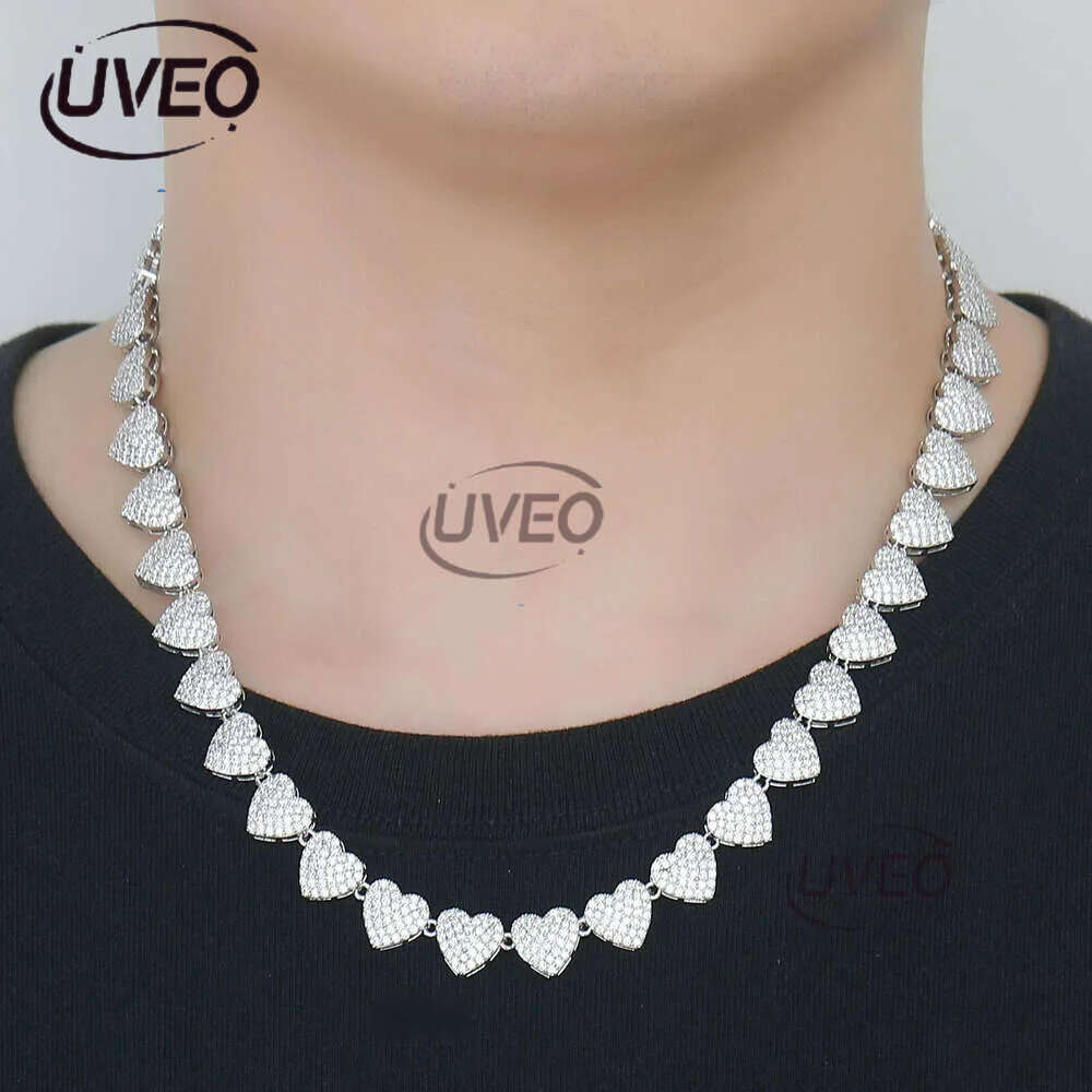 Fashion Designer 10mm Love Necklace Cordate Cuban k Micro Set Zircon Personalized Trendy Heart Shaped Collar Chain Hip Hop Jewelry for Men Women Free 
