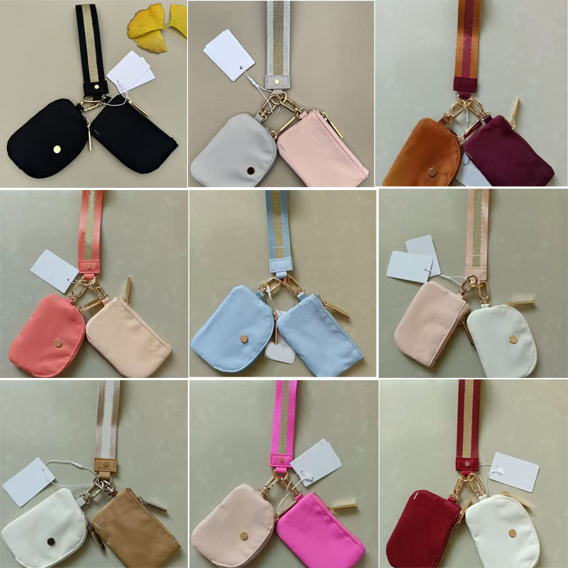 Designer lemonitys Key chain Wallet Yoga Sport Keychain Men's and Women's Chain Storage Coin Purse