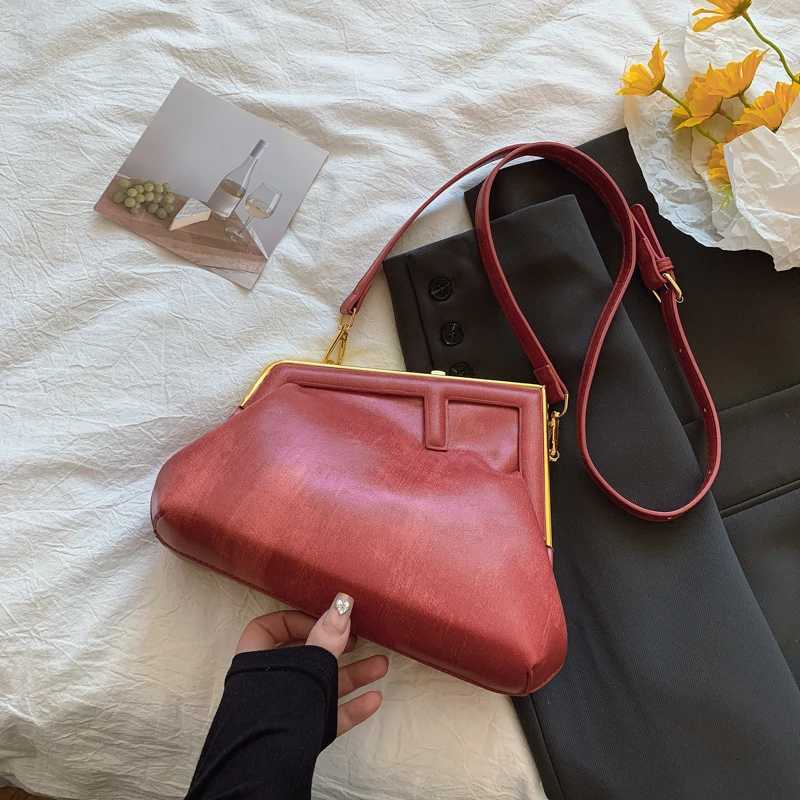 Famous design wens chain strap crossbody bag fi wens shoder bag casual and portable wens wallet Y251120