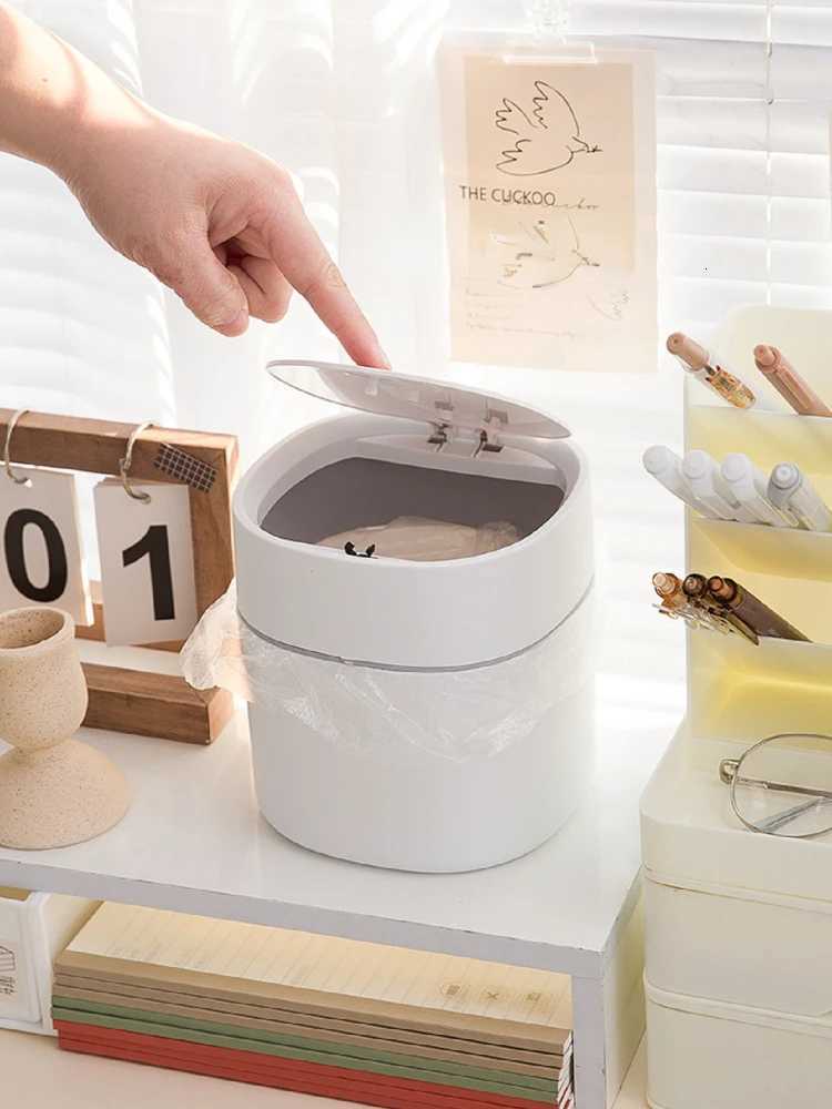 2L Mini Desktop Bin Universal Car Interior Storage Case with Cover Home Desk Clean Workspace Garbage Box Pressing Trash Can C251120