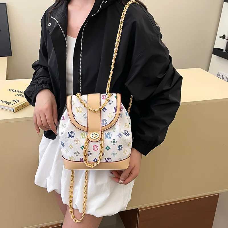2025 New Wens Printed Light Luxury Messenger Bag - Large Capacity Mti-Functial Chain Backpack Y251120