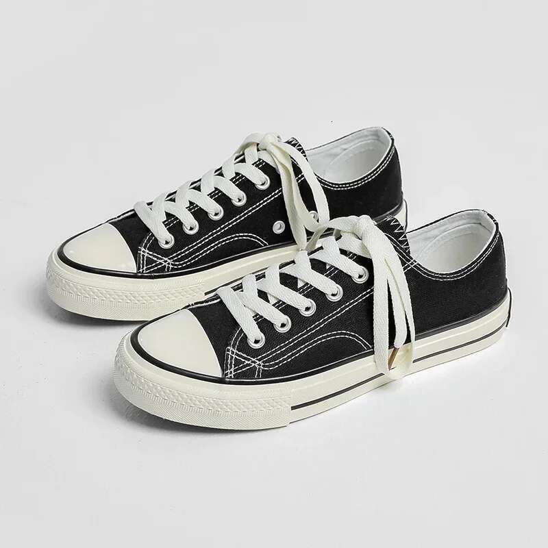 New Arrival Summer Fashion women Flats All Black White Red Casual womens Canvas Sneakers Lace-Up Shoes